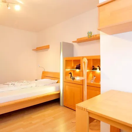 Kjeirstr. 5a, Eg/ug, App. Kuestenperle Lejlighed