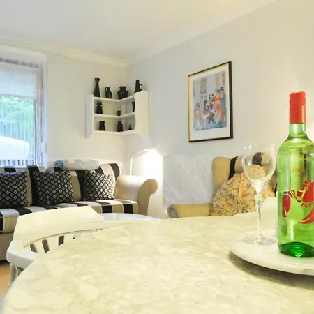 Kjeirstr. 5a, Eg/ug, App. Kuestenperle Lejlighed *